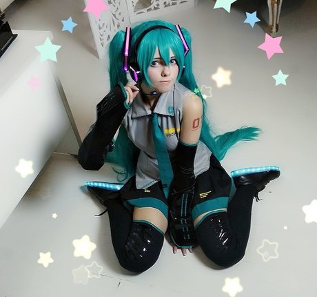 Saya Scarlet