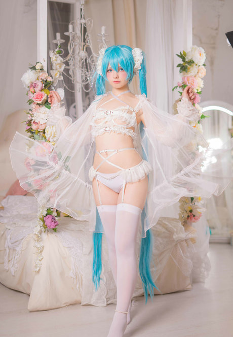 Saya Scarlet