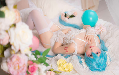 Saya Scarlet