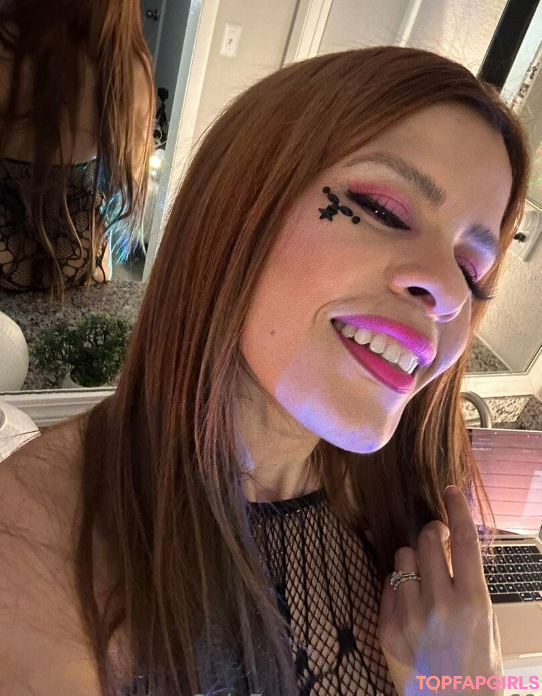 Foto desnuda filtrada de OnlyFans de Latinafoxy69 #186 Foto desnuda filtrada de OnlyFans de Latinafoxy69 #186