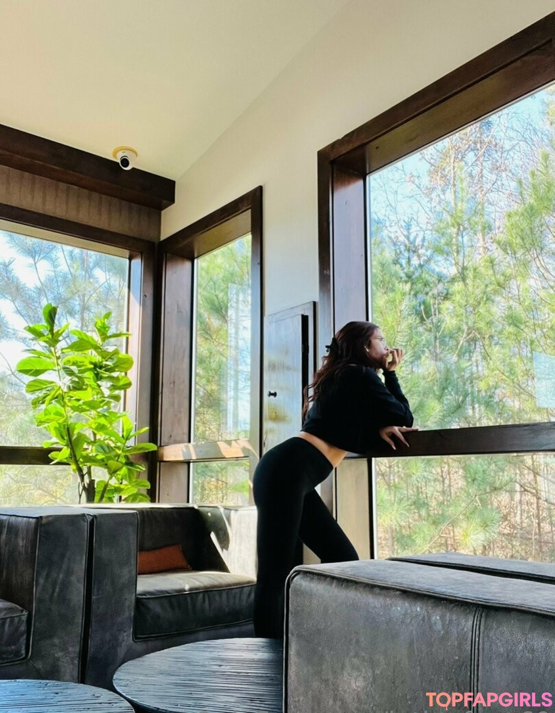 Foto desnuda filtrada de OnlyFans de Latinafoxy69 #20 Foto desnuda filtrada de OnlyFans de Latinafoxy69 #20