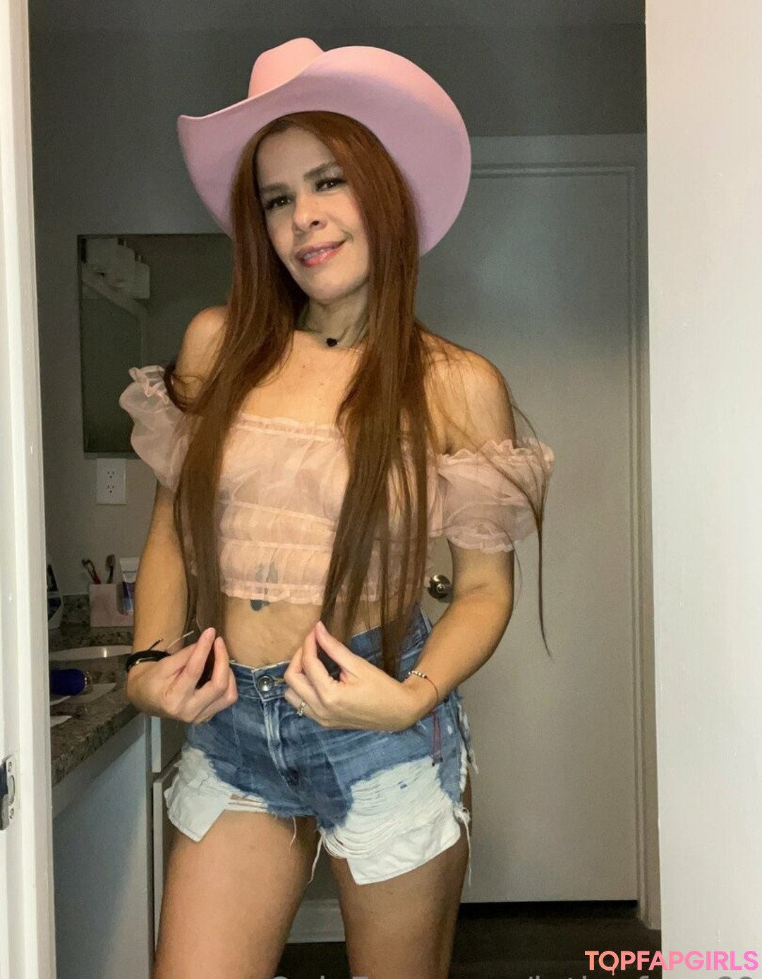 Foto desnuda filtrada de OnlyFans de Latinafoxy69 #39 Foto desnuda filtrada de OnlyFans de Latinafoxy69 #39