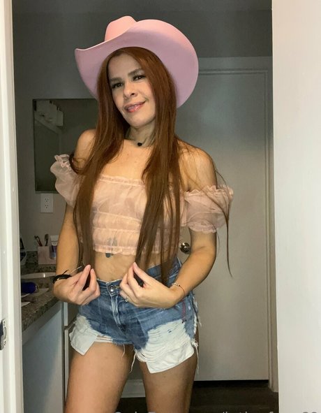 Latinafoxy69