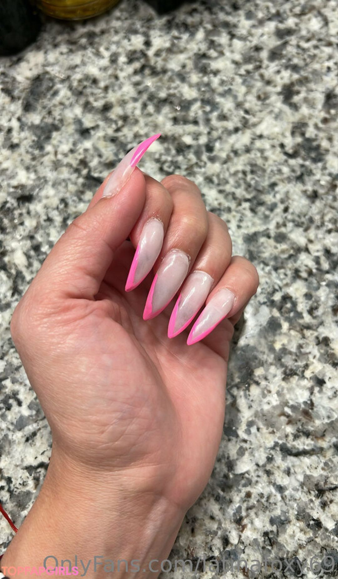 Foto desnuda filtrada de OnlyFans de Latinafoxy69 #44 Foto desnuda filtrada de OnlyFans de Latinafoxy69 #44