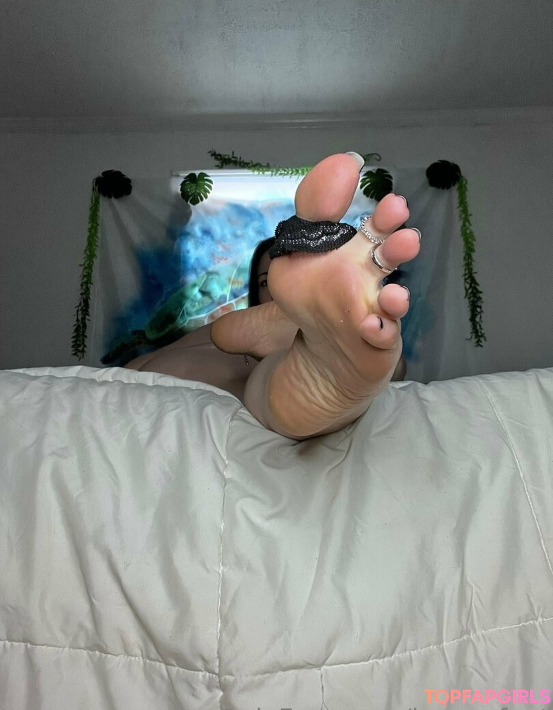 Foto desnuda filtrada de OnlyFans de Jennysfeet #119 Foto desnuda filtrada de OnlyFans de Jennysfeet #119