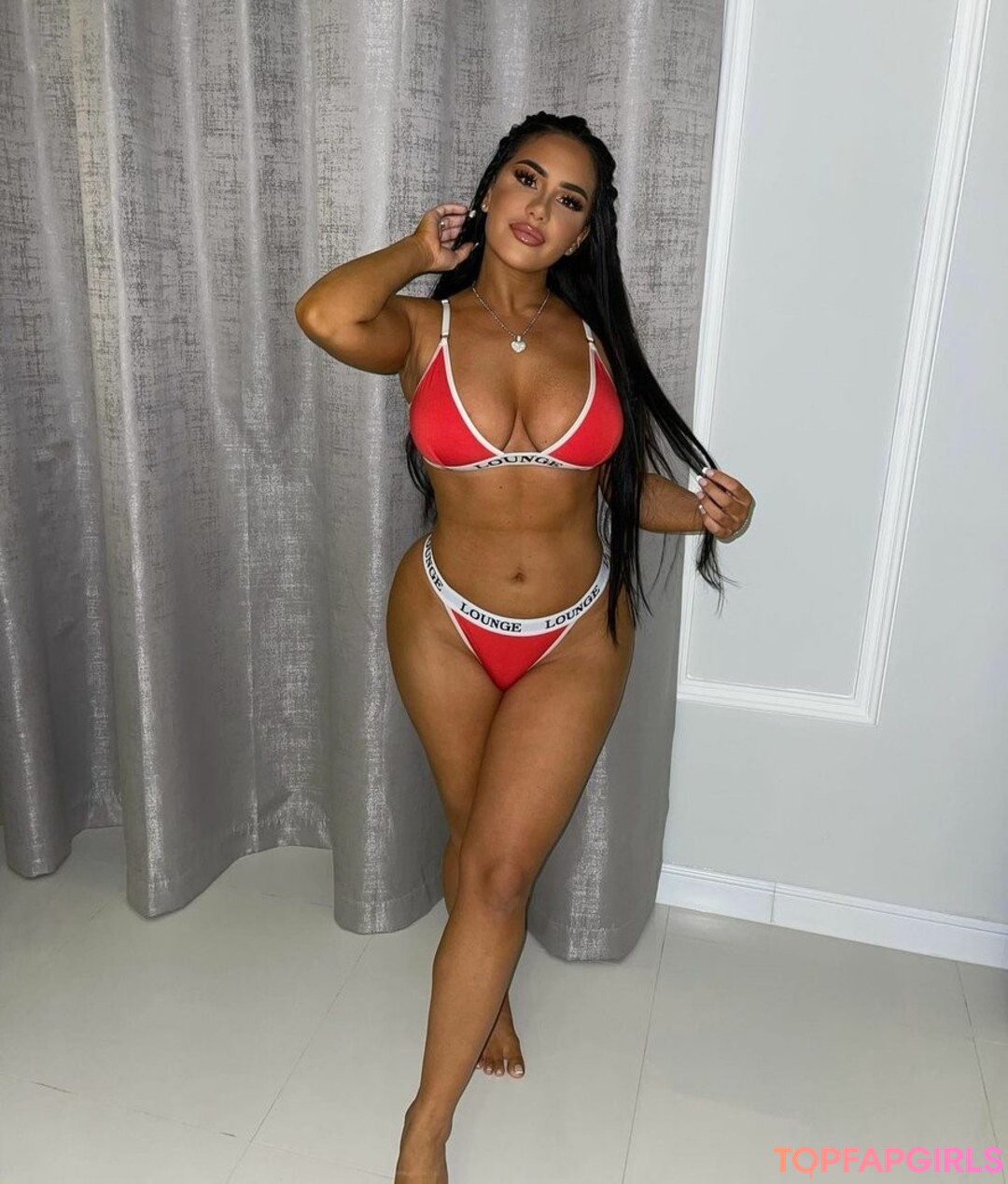 Foto desnuda filtrada de OnlyFans de Milla Jasmine #46 Foto desnuda filtrada de OnlyFans de Milla Jasmine #46