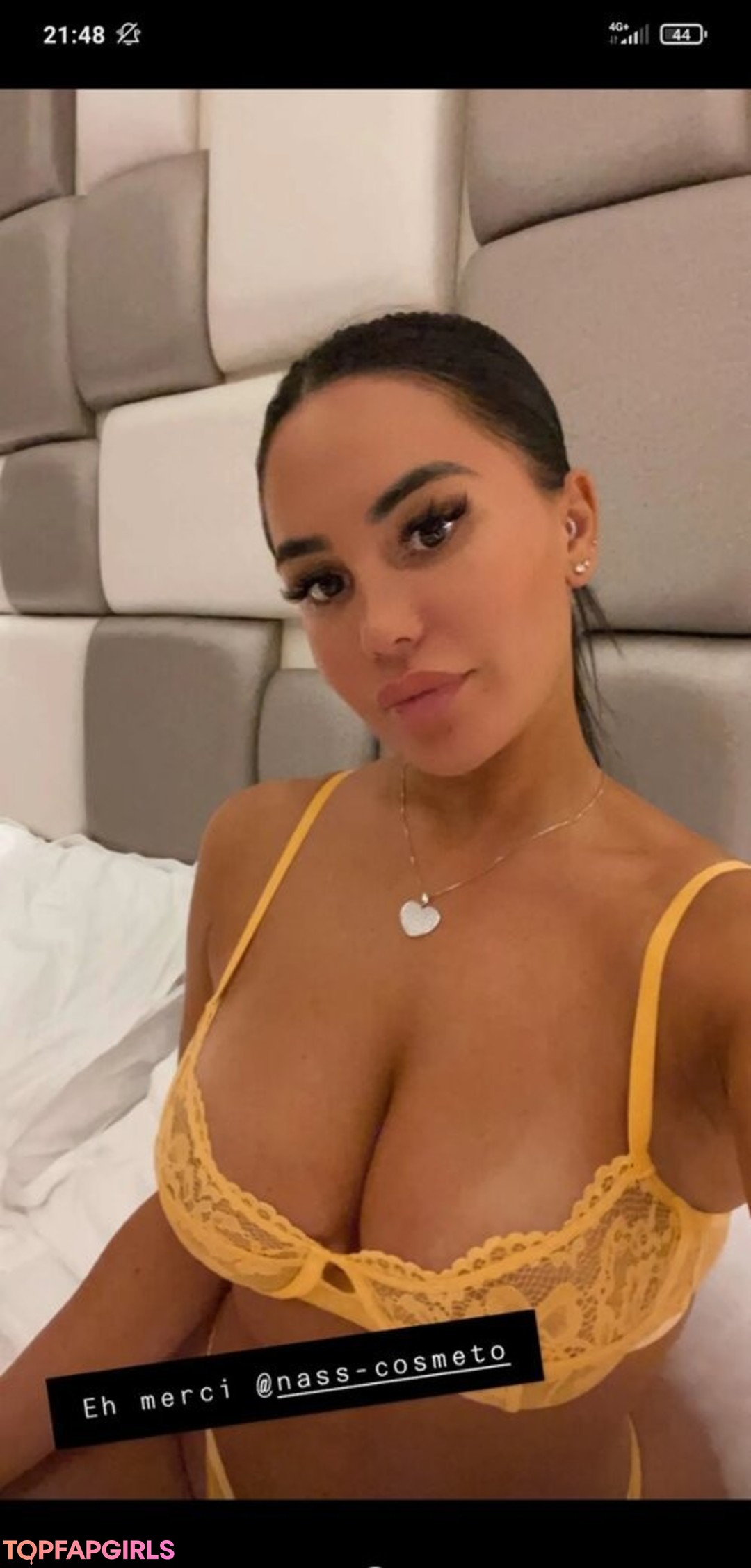 Foto desnuda filtrada de OnlyFans de Milla Jasmine #5 Foto desnuda filtrada de OnlyFans de Milla Jasmine #5