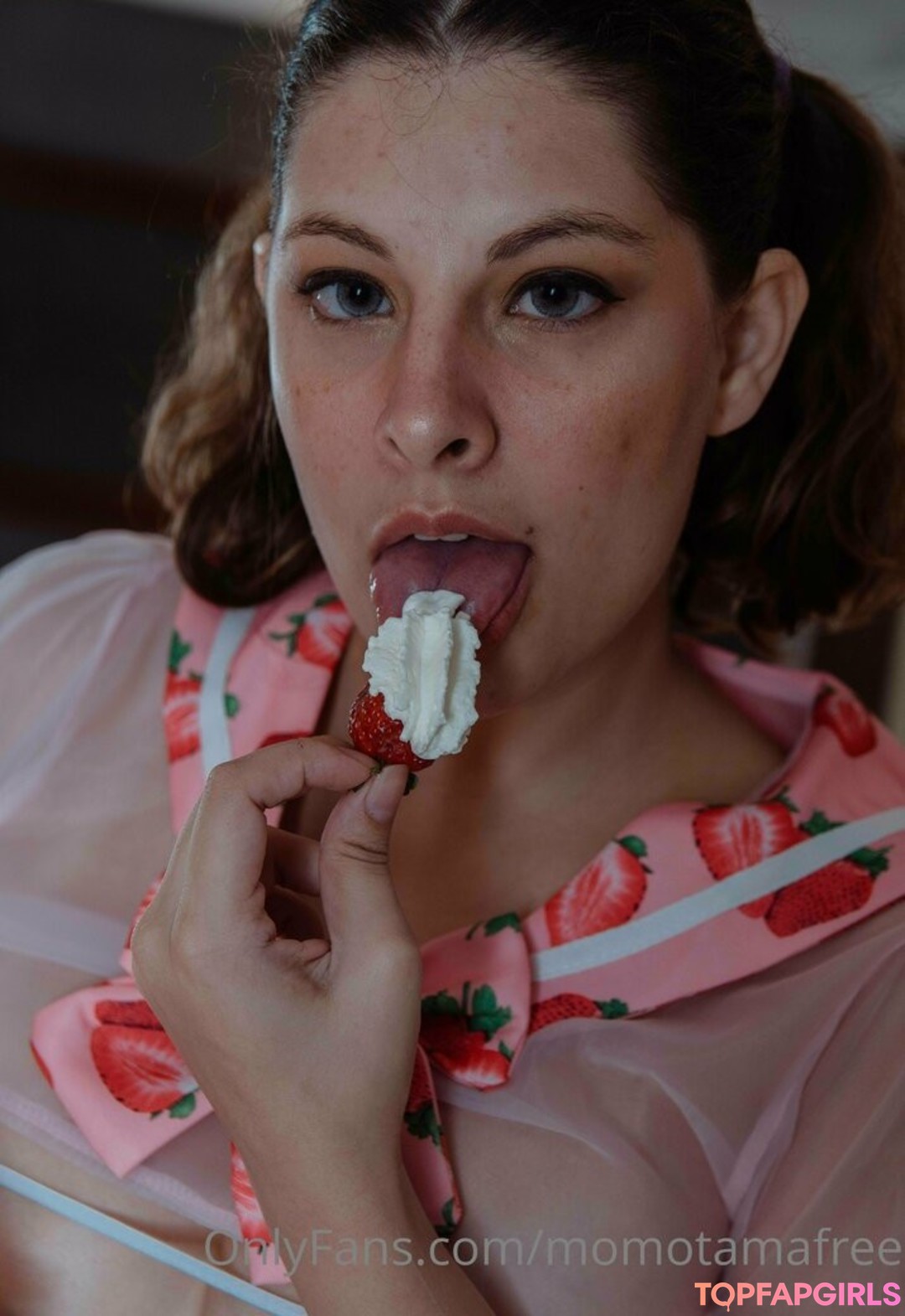 Foto desnuda filtrada de OnlyFans de Momotamafree #85 Foto desnuda filtrada de OnlyFans de Momotamafree #85