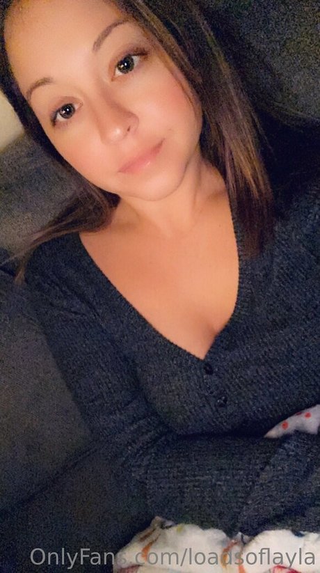 LoadsofLayla