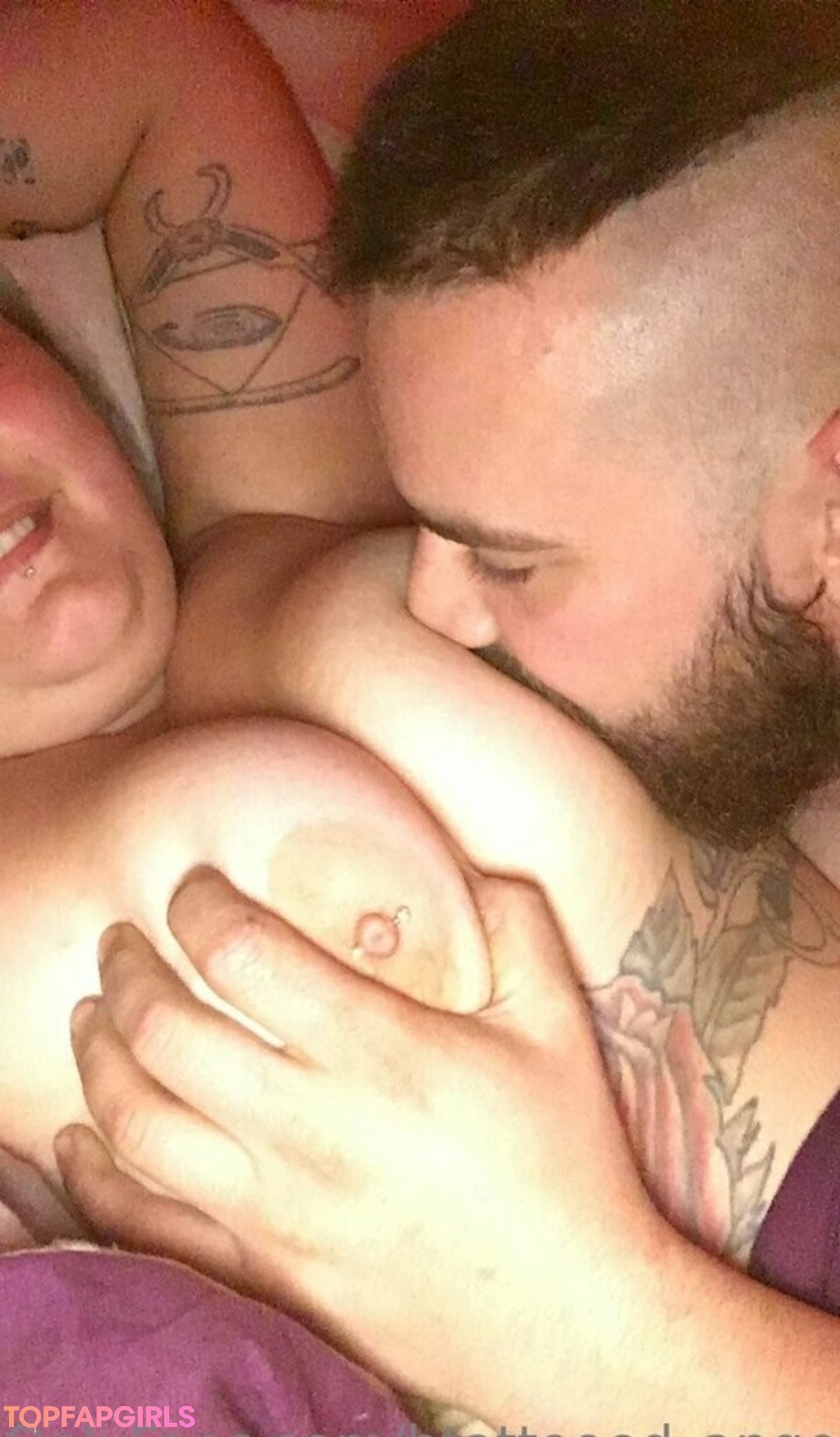 Foto desnuda filtrada de OnlyFans de Btattooedangel #351 Foto desnuda filtrada de OnlyFans de Btattooedangel #351