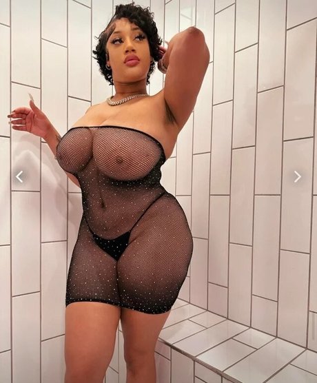 Roxiiee96