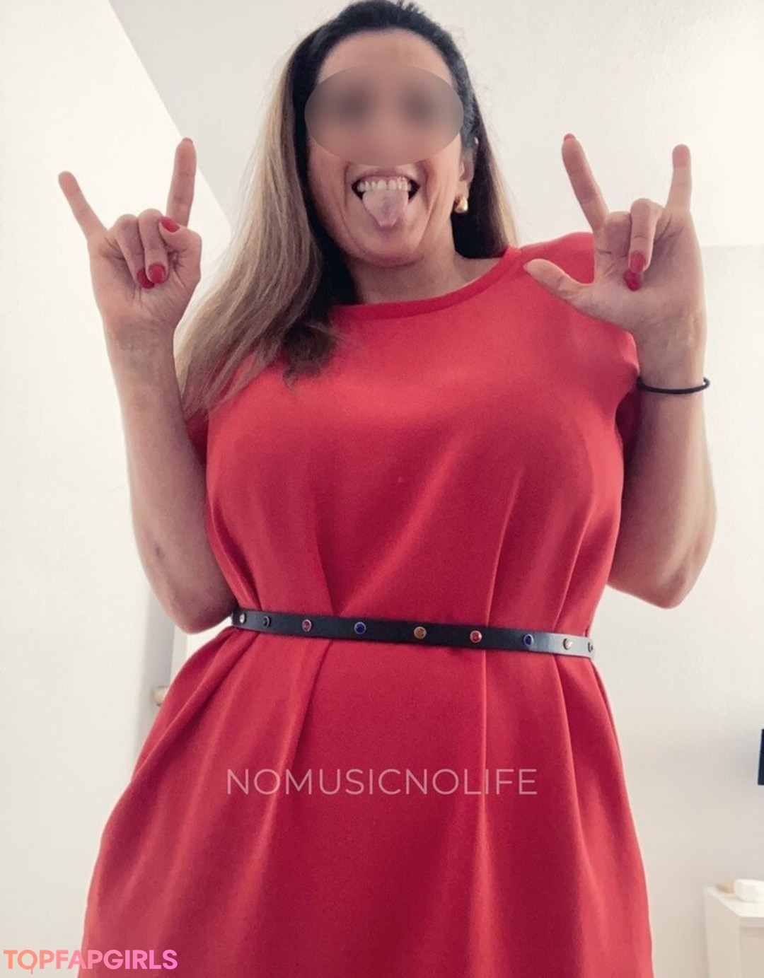 Foto desnuda filtrada de OnlyFans de Nomusicnolife #50 Foto desnuda filtrada de OnlyFans de Nomusicnolife #50