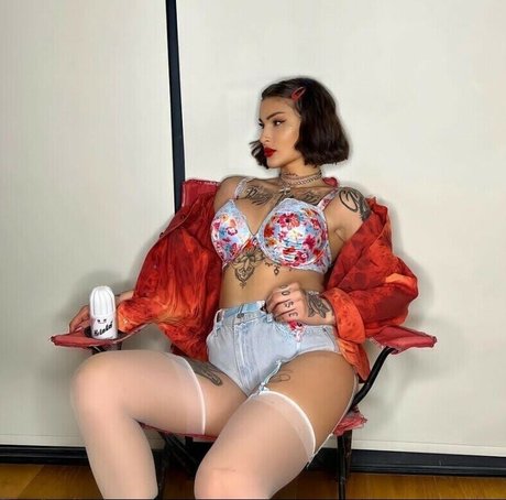 Foto desnuda filtrada de OnlyFans de Damla Ozden