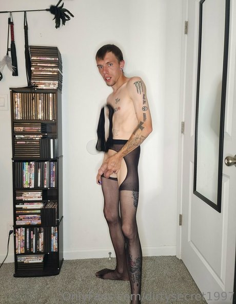 Foto desnuda filtrada de OnlyFans de Dirtysecret1997