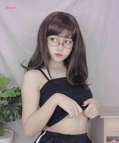 Violet Airis