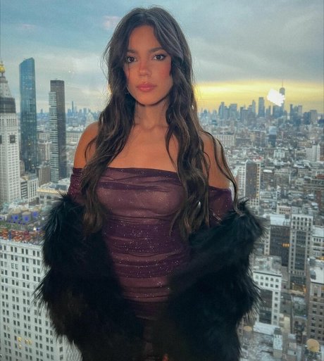 Foto desnuda filtrada de OnlyFans de Ella Mendelsohn