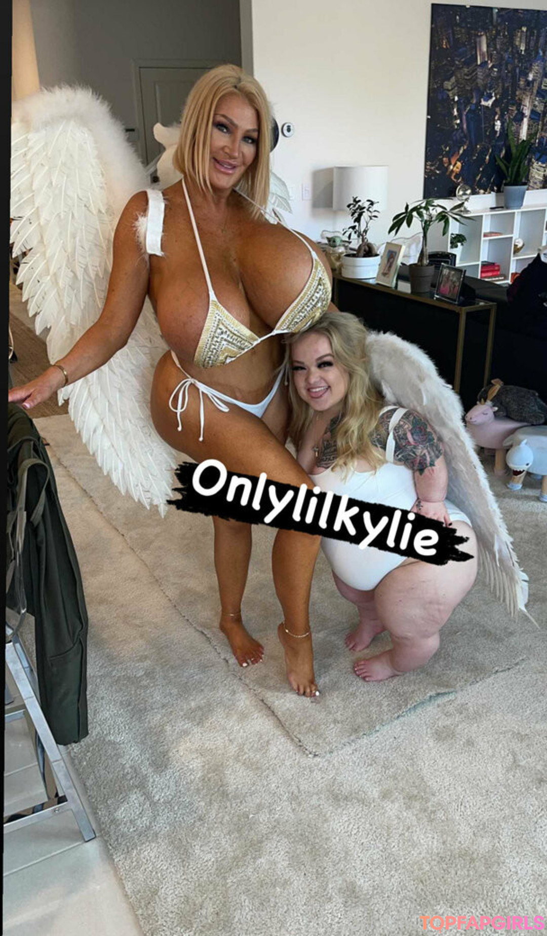 Foto desnuda filtrada de OnlyFans de Officialkylie #23 Foto desnuda filtrada de OnlyFans de Officialkylie #23