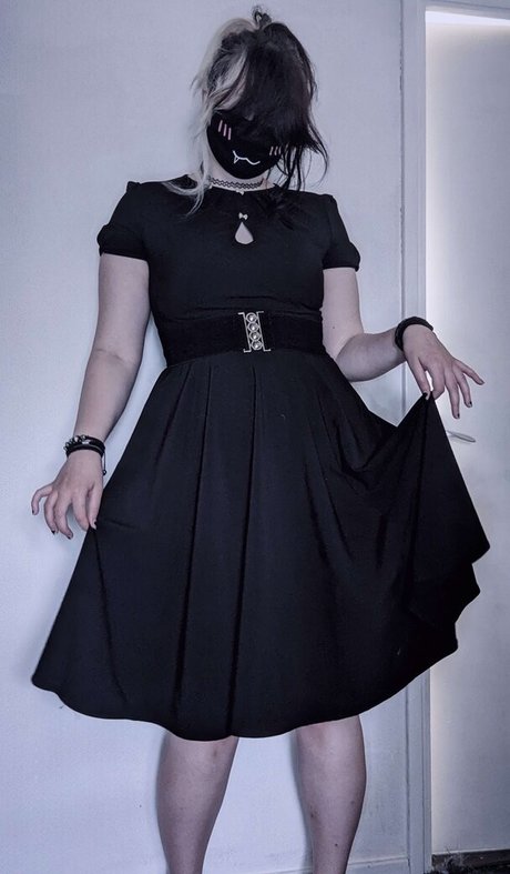 Easygoinggoth