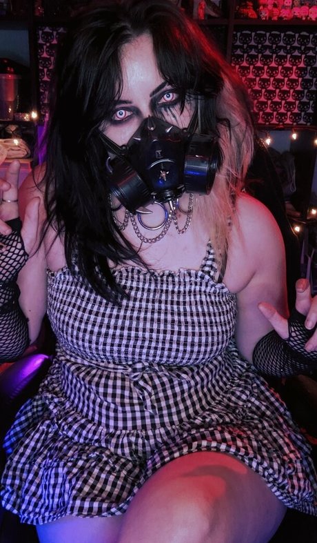 Easygoinggoth