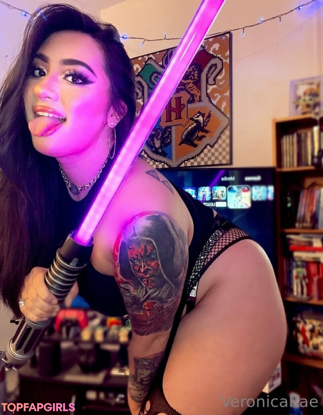 Foto desnuda filtrada de OnlyFans de Veronica Rae #78 Foto desnuda filtrada de OnlyFans de Veronica Rae #78