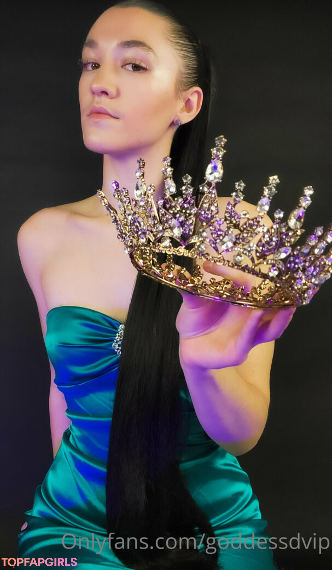 Foto desnuda filtrada de OnlyFans de Goddessdvip #17 Foto desnuda filtrada de OnlyFans de Goddessdvip #17