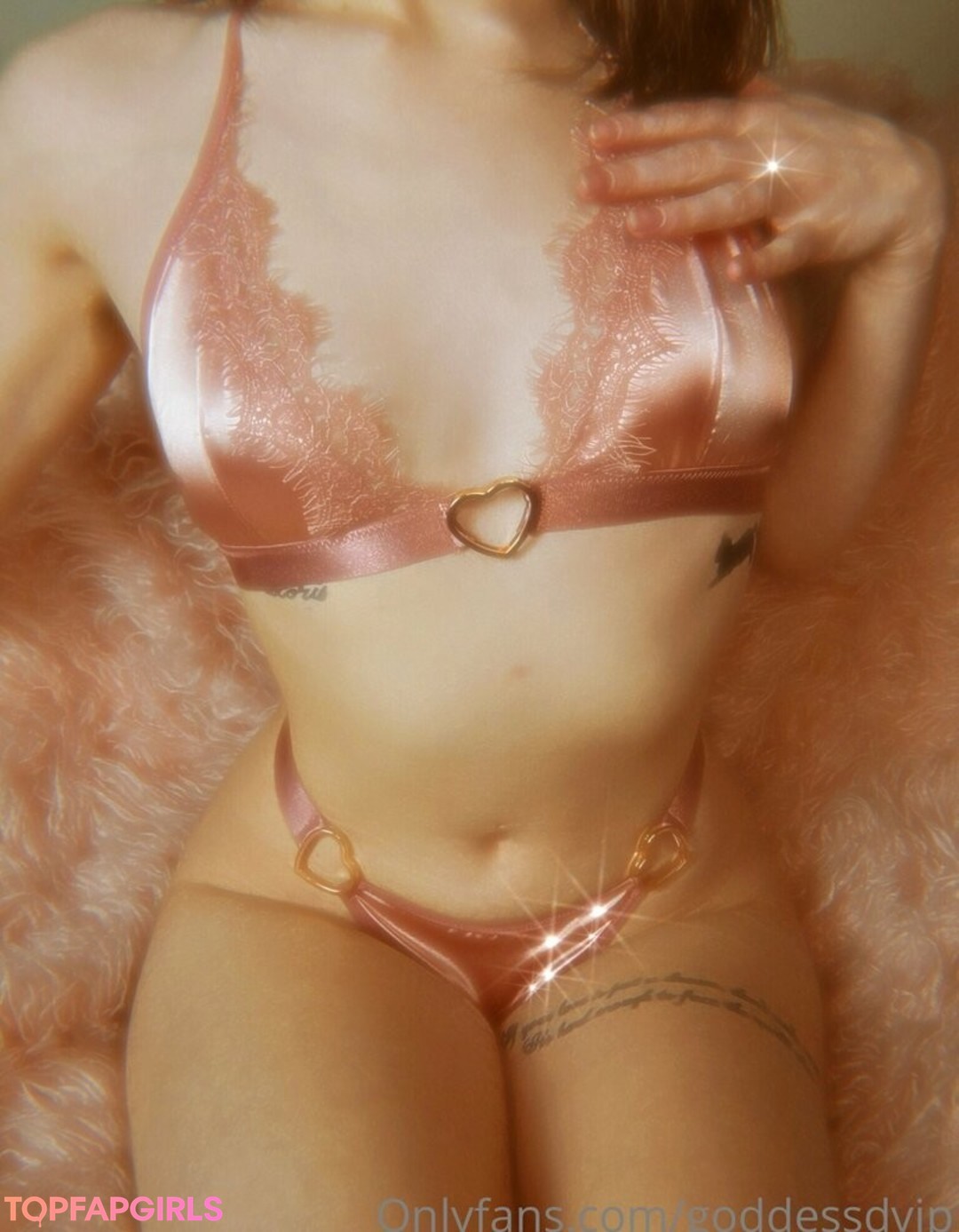 Foto desnuda filtrada de OnlyFans de Goddessdvip #60 Foto desnuda filtrada de OnlyFans de Goddessdvip #60