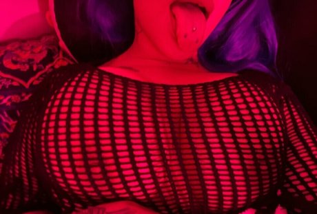 Foto desnuda filtrada de OnlyFans de Daddiejuju
