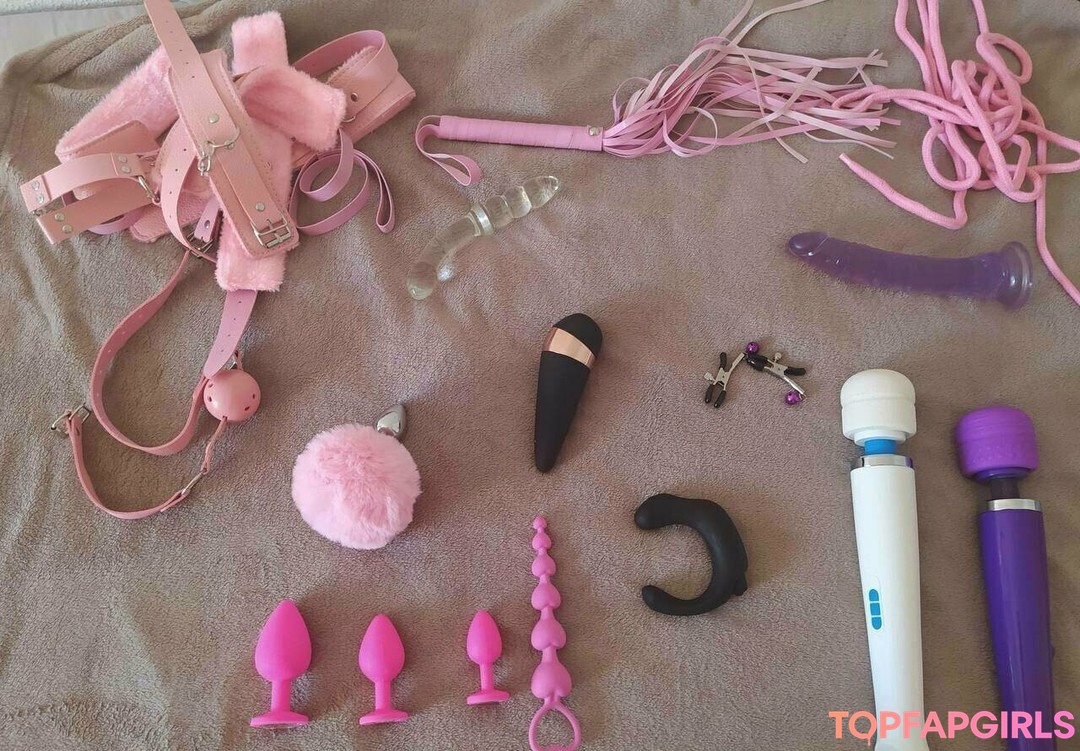 Foto desnuda filtrada de OnlyFans de Laperritadepapi #172 Foto desnuda filtrada de OnlyFans de Laperritadepapi #172