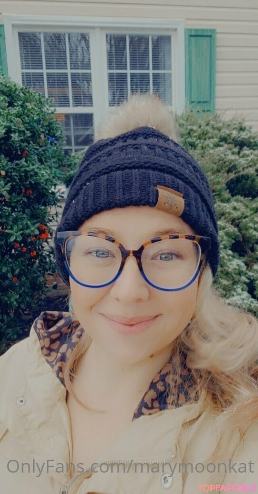 Foto desnuda filtrada de OnlyFans de Marymoonkat #43 Foto desnuda filtrada de OnlyFans de Marymoonkat #43