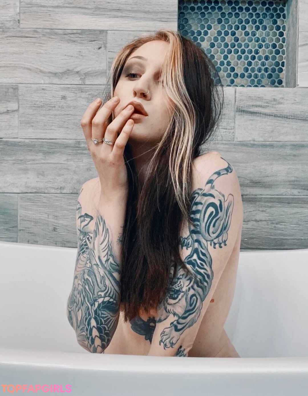 Foto desnuda filtrada de OnlyFans de Morgan Adams #102 Foto desnuda filtrada de OnlyFans de Morgan Adams #102