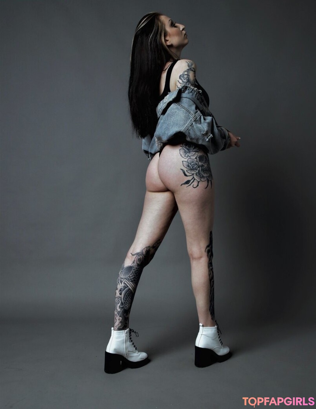 Foto desnuda filtrada de OnlyFans de Morgan Adams #65 Foto desnuda filtrada de OnlyFans de Morgan Adams #65