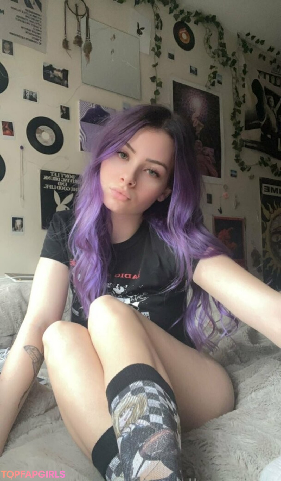 Foto desnuda filtrada de OnlyFans de Alignedbyjuniper #100 Foto desnuda filtrada de OnlyFans de Alignedbyjuniper #100