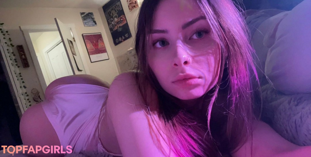 Foto desnuda filtrada de OnlyFans de Alignedbyjuniper #35 Foto desnuda filtrada de OnlyFans de Alignedbyjuniper #35