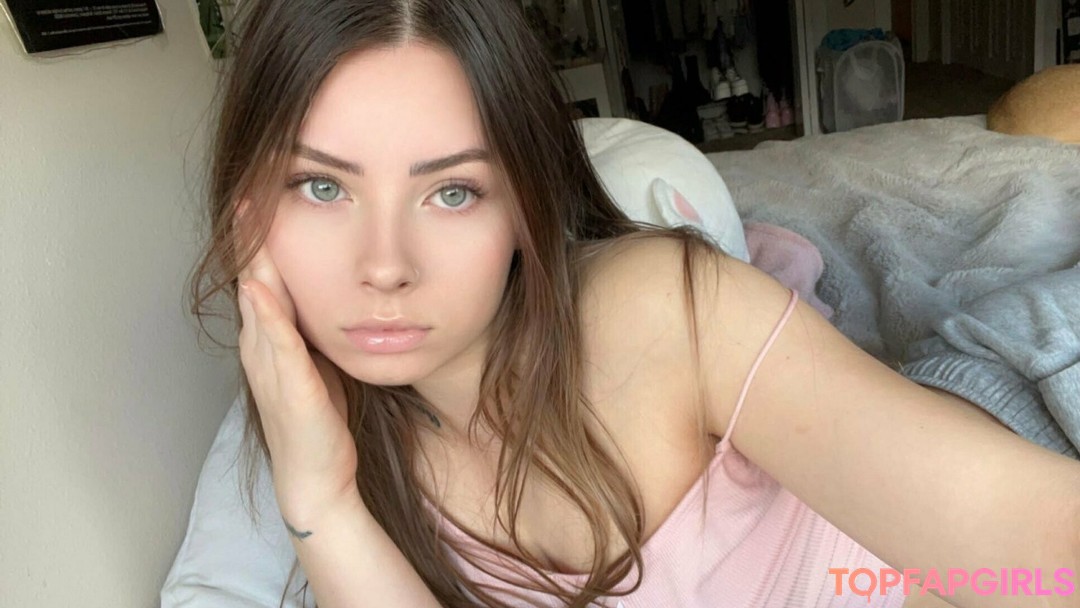 Foto desnuda filtrada de OnlyFans de Alignedbyjuniper #40 Foto desnuda filtrada de OnlyFans de Alignedbyjuniper #40