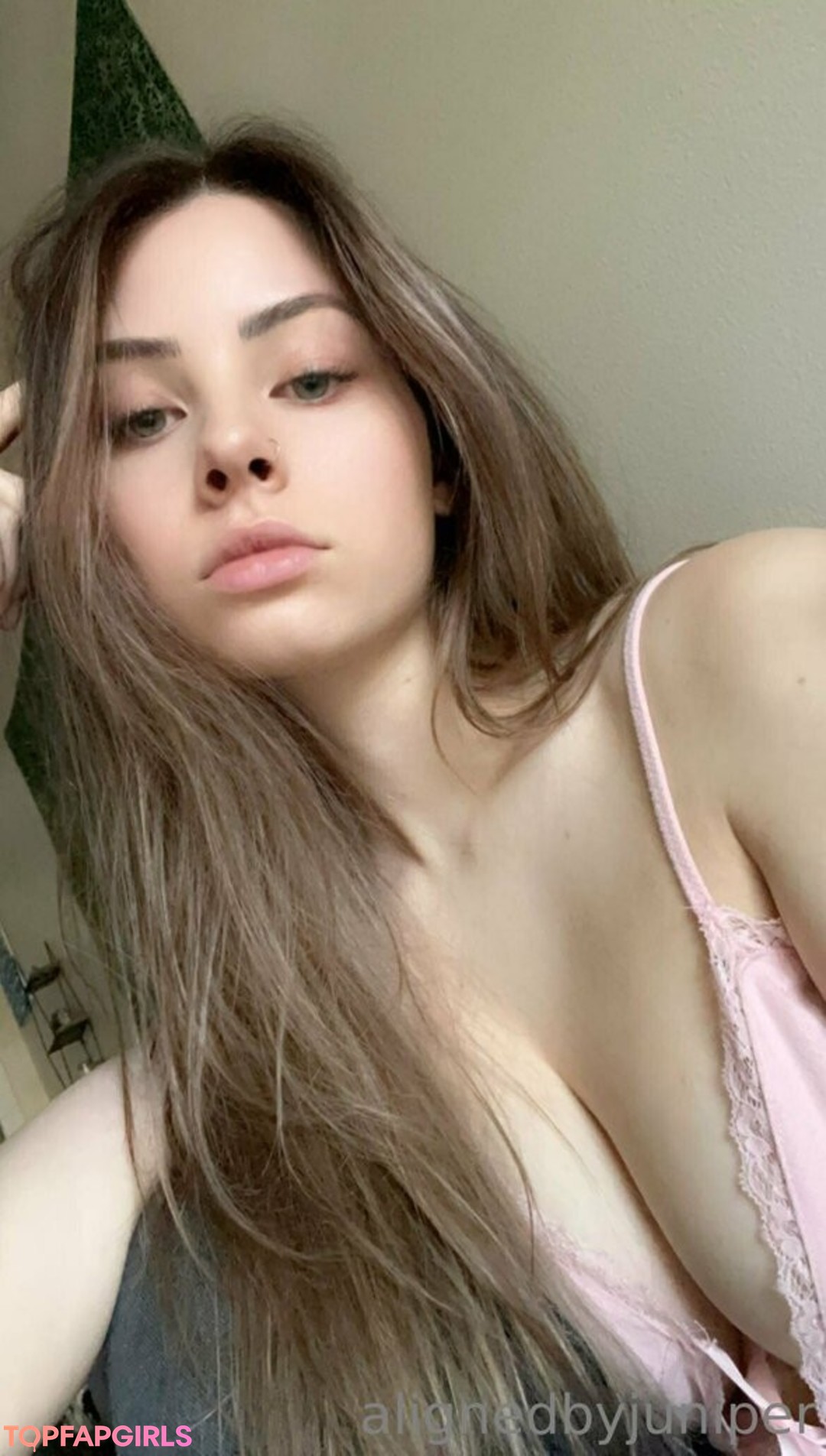 Foto desnuda filtrada de OnlyFans de Alignedbyjuniper #43 Foto desnuda filtrada de OnlyFans de Alignedbyjuniper #43