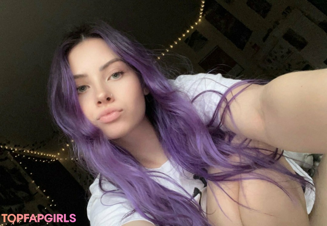 Foto desnuda filtrada de OnlyFans de Alignedbyjuniper #92 Foto desnuda filtrada de OnlyFans de Alignedbyjuniper #92