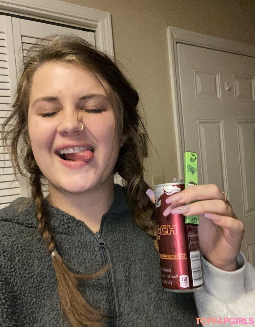 Foto desnuda filtrada de OnlyFans de Bellecreed #223 Foto desnuda filtrada de OnlyFans de Bellecreed #223