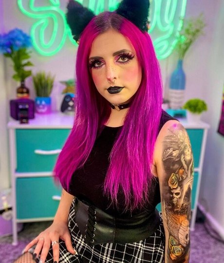 Foto desnuda filtrada de OnlyFans de Simby