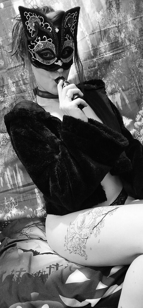 Foto desnuda filtrada de OnlyFans de Flamenymph