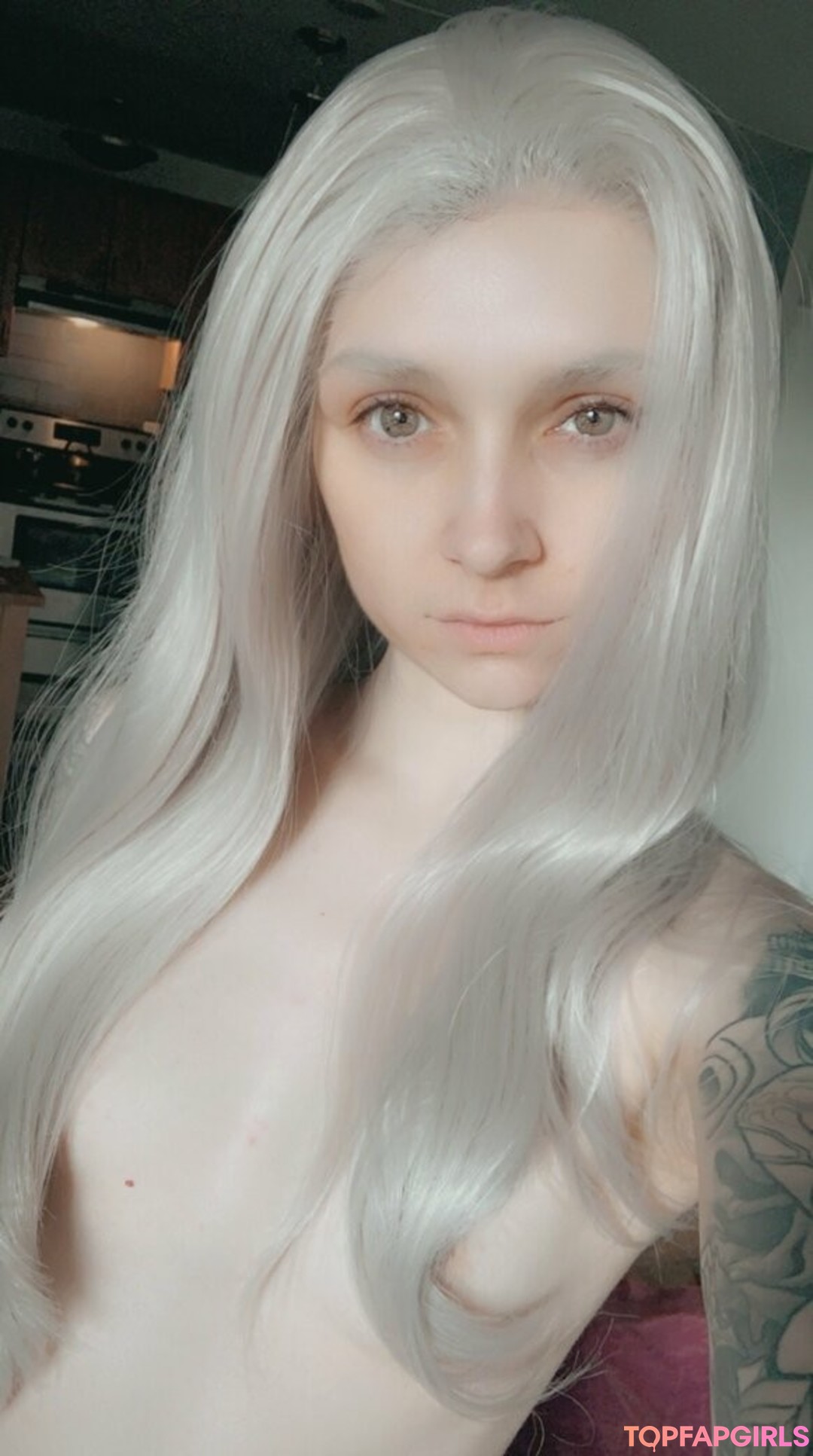 Foto desnuda filtrada de OnlyFans de Freepoisonne #5 Foto desnuda filtrada de OnlyFans de Freepoisonne #5