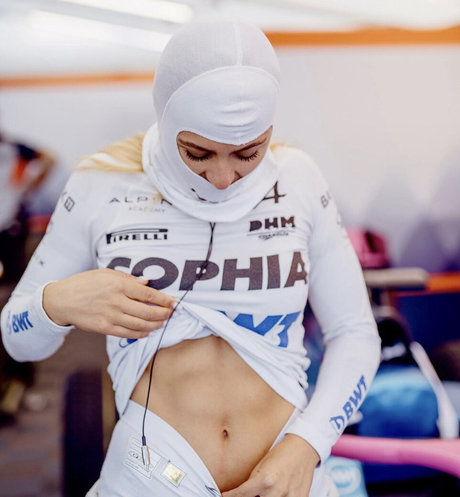 Sophia Floersch