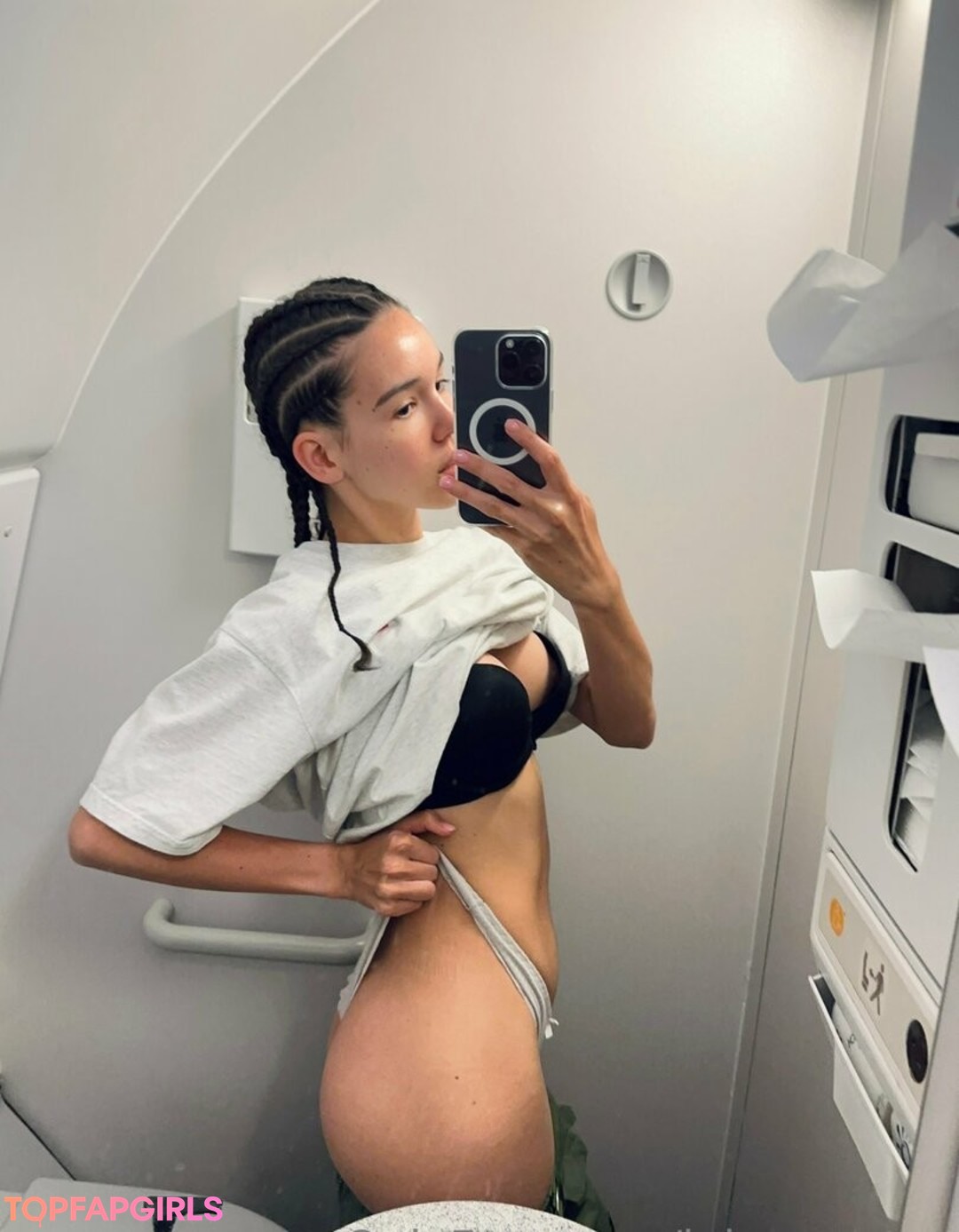 Foto desnuda filtrada de OnlyFans de Lolasweetxo #655 Foto desnuda filtrada de OnlyFans de Lolasweetxo #655