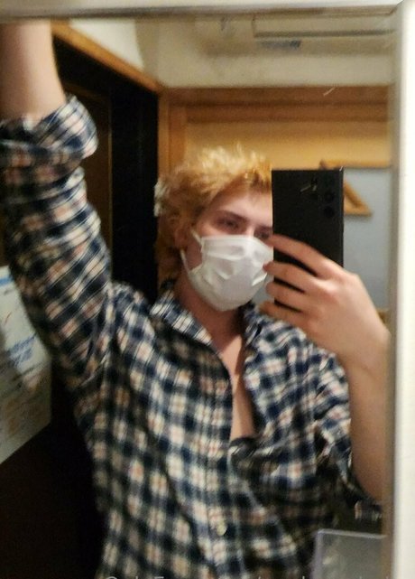 Foto desnuda filtrada de OnlyFans de Noahwaybabe