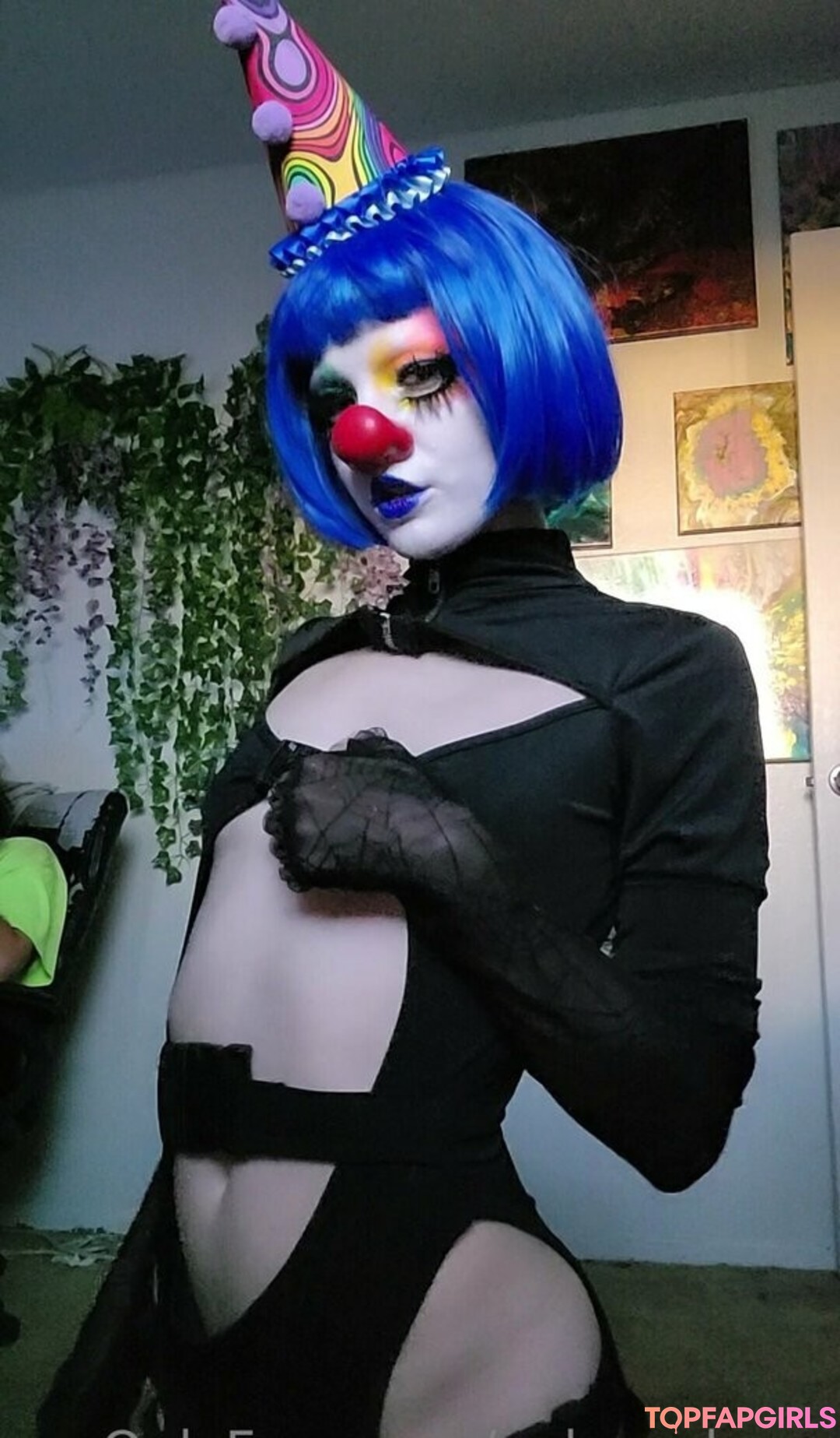 Foto desnuda filtrada de OnlyFans de Galaxyclown #83 Foto desnuda filtrada de OnlyFans de Galaxyclown #83