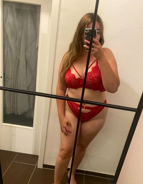Molly Archer