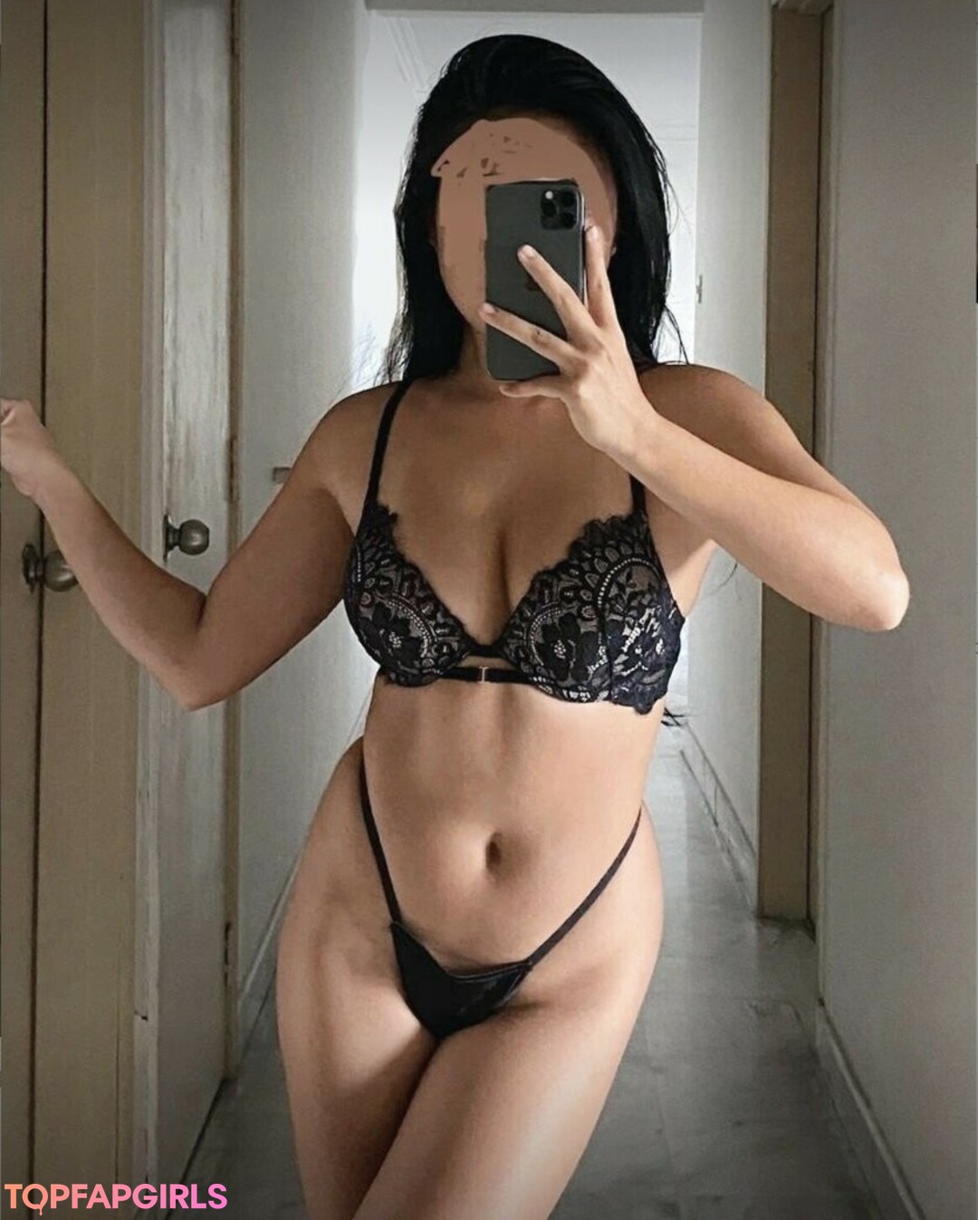 Foto desnuda filtrada de OnlyFans de Prettylexi711 #31 Foto desnuda filtrada de OnlyFans de Prettylexi711 #31