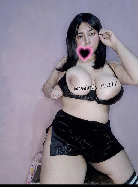 Foto desnuda filtrada de OnlyFans de Melodyruiz17
