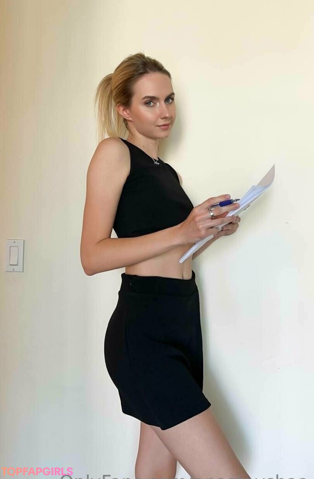 Foto desnuda filtrada de OnlyFans de Anastayshaa #58 Foto desnuda filtrada de OnlyFans de Anastayshaa #58