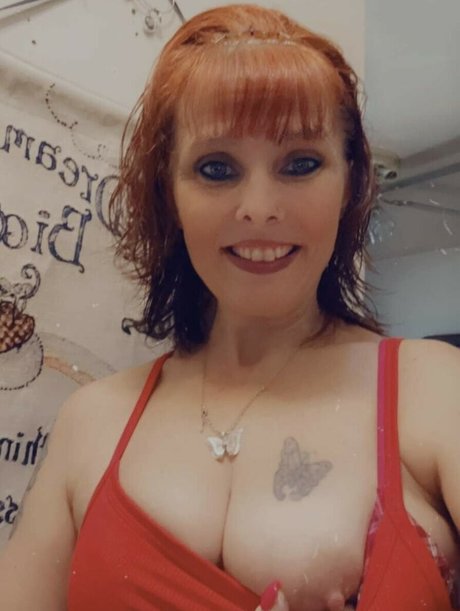 Foto desnuda filtrada de OnlyFans de Horneywifepremium