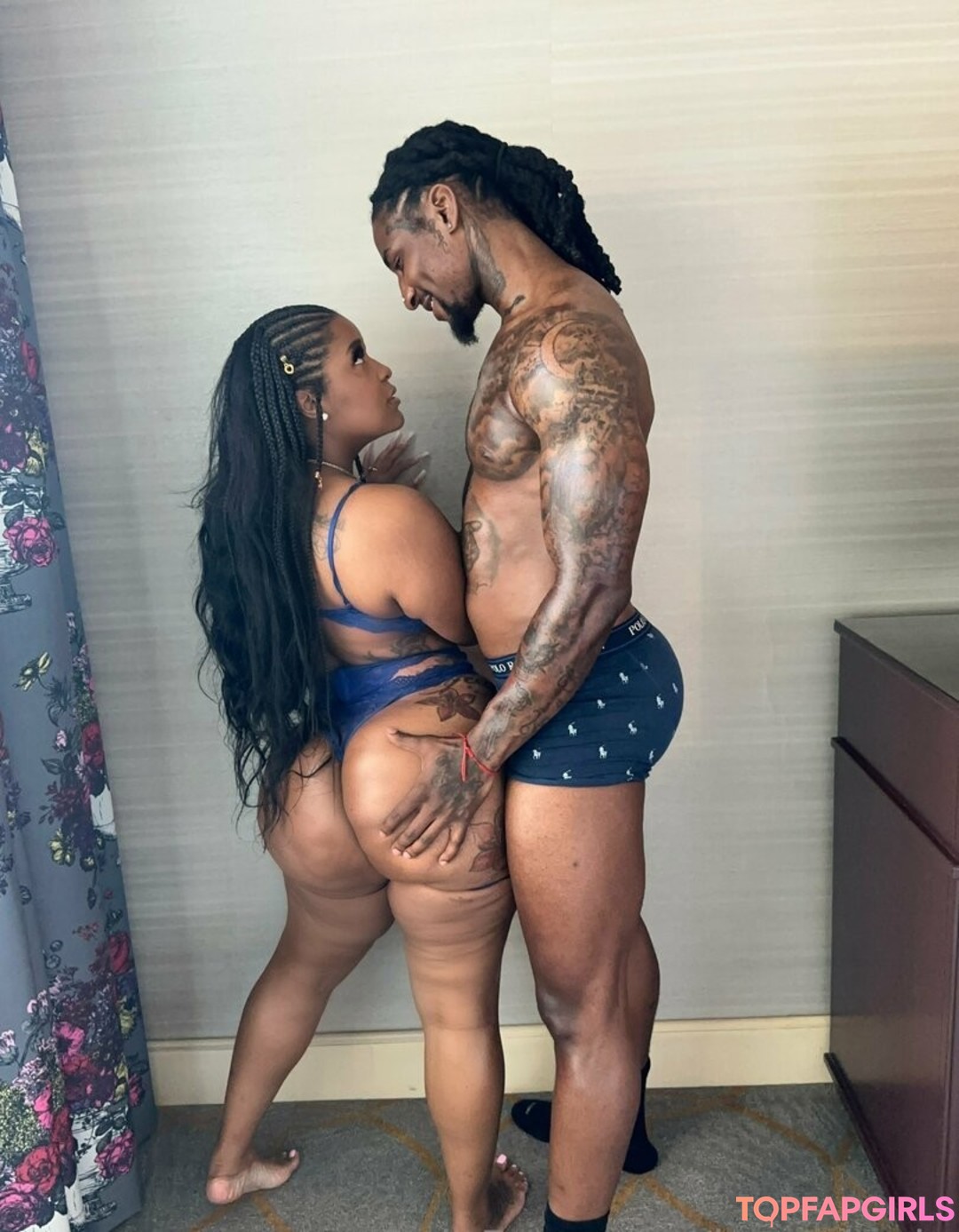 Foto desnuda filtrada de OnlyFans de Jayswingin #50 Foto desnuda filtrada de OnlyFans de Jayswingin #50